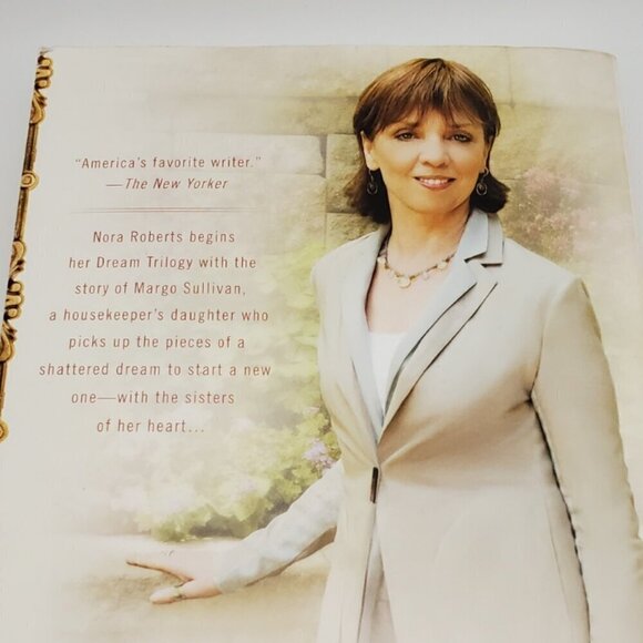 Daring to Dream Book 1 of The Dream Trilogy by Nora Roberts - Picture 3 of 8